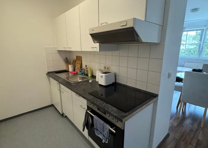 Smarte In Schwerin-gartenstadt Apartment